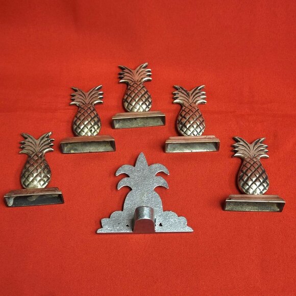 Vintage Antique Brass Pineapple Figure and Place Card Holders Set of 5 - Picture 6 of 13